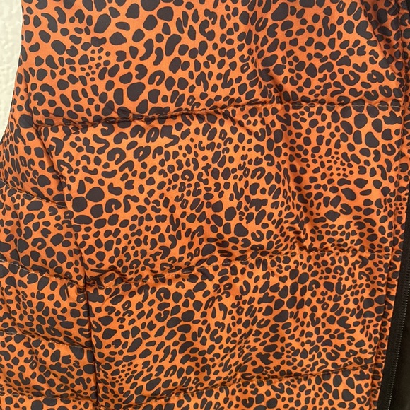 Lands End Down Puffer Vest - Picture 2 of 5